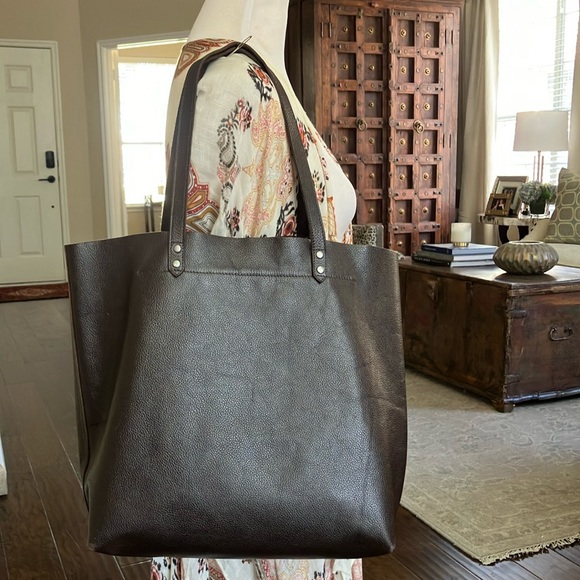 BujiBaja Pebbled Leather Tote - Picture 2 of 13